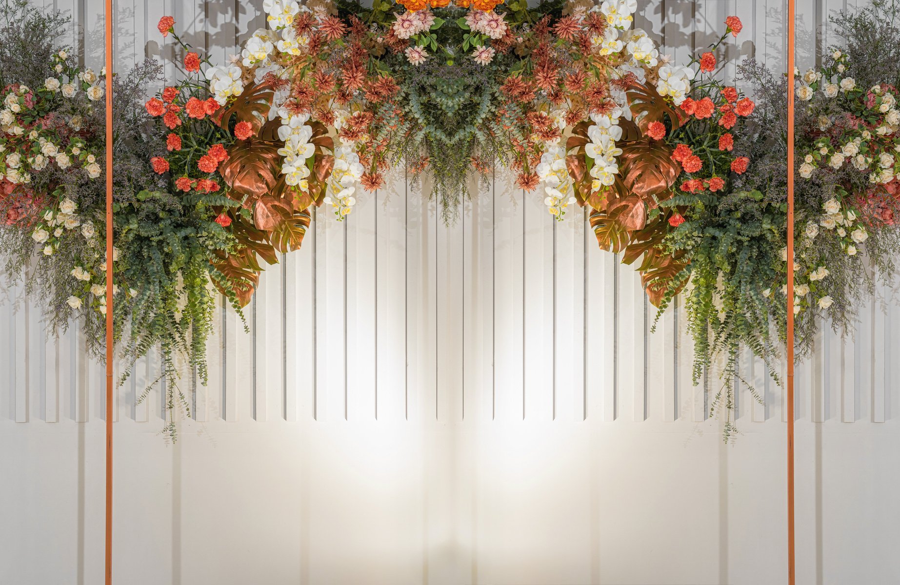 Wedding floral backdrops in marriage ceremony